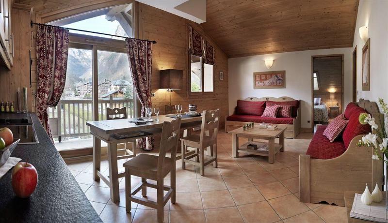 Cgh Residences & Spas La Reine Des Pres Samoëns Exteriör bild